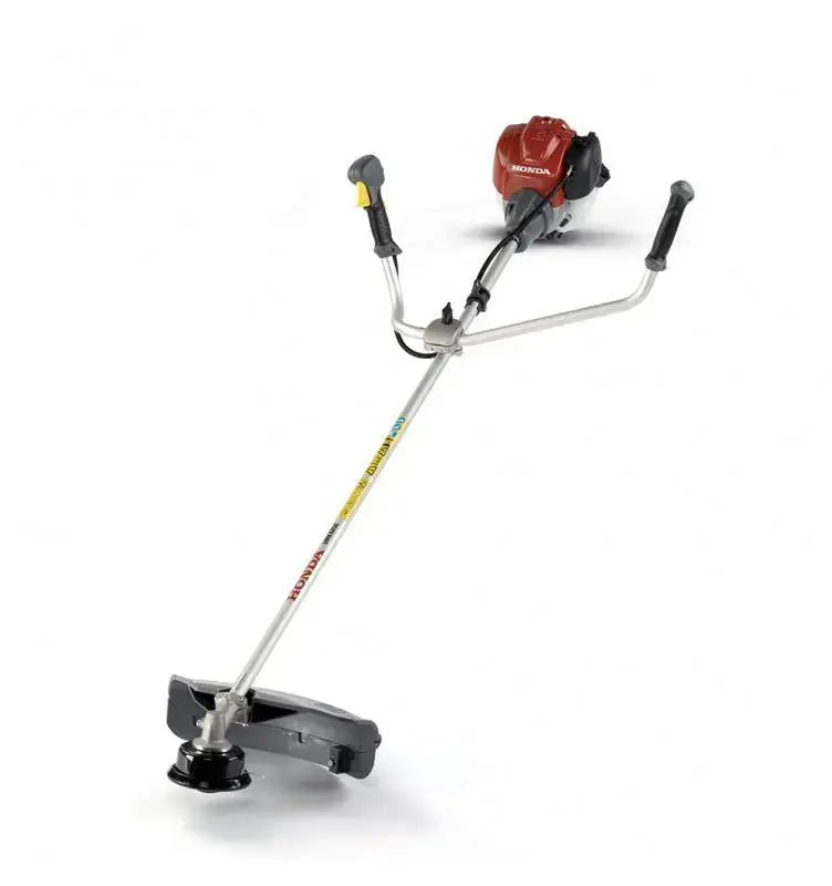 Débroussailleuse HONDA UMK 425 UE moteur 4 temps GX25, 25 cm³, anti-vibration, légère, guidon ergonomique. Idéale pour un jardinage confortable.