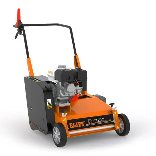Scarificateur thermique ELIET C550 ZR – Moteur Honda GX200, 66 lames Doubles Cut, largeur 93 cm, éjection latérale. Puissance, confort et efficacité.