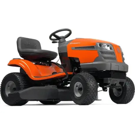 Tondeuse autoportée HUSQVARNA TS 138 L thermique, 97 cm, moteur Briggs, éjection latérale, transmission manuelle, idéale grandes surfaces. Robuste, performante et confortable.