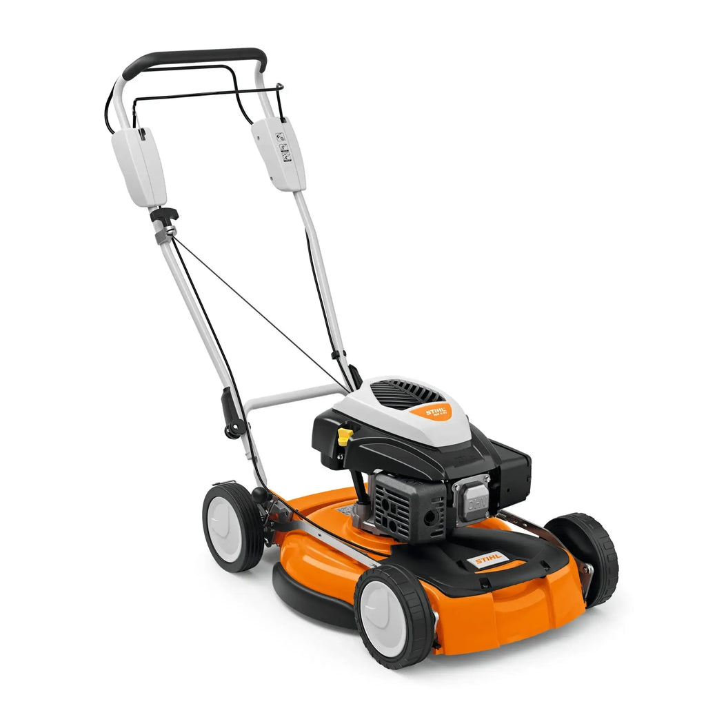 Tondeuse STIHL RM 4 RT thermique mulching 53 cm avec moteur Kohler XT675, tractée, Smart Choke, carter aluminium. Idéale pour pelouses sans ramassage, robuste et efficace.
