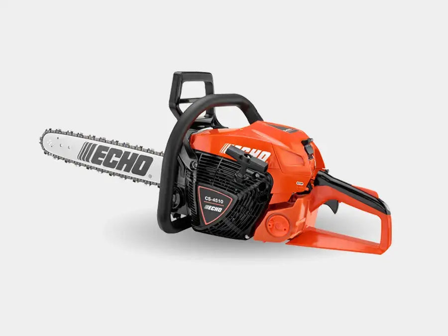 Tronçonneuse ECHO CS 4510 ES, 45 cm³, 45 cm, puissante et fiable pour tronçonnage, abattage et coupe intensive de bois dur en toute sécurité.