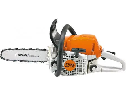 Tronçonneuse STIHL MS 231 : thermique 2 temps, 2 kW pour 4,9 kg. Coupe 40 cm avec chaîne .325″ – 1.3 – 62 maillons. Idéale pour particuliers. 2 chaînes STIHL incluses.