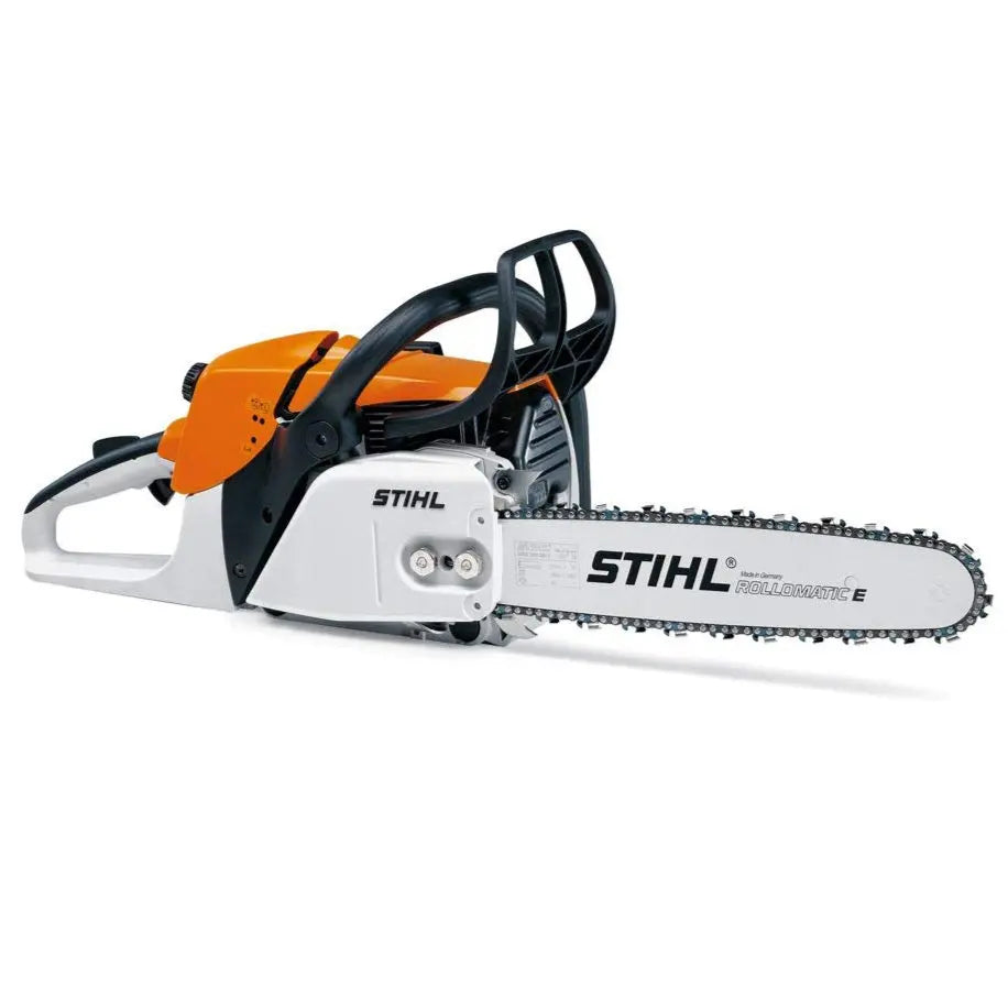 Tronçonneuse STIHL MS 291 : thermique 2,8 kW, coupe 45 cm, poids 5,6 kg. Idéale pro. Livrée avec guide, 2 chaînes STIHL et hachette AX6. Puissance et fiabilité.

